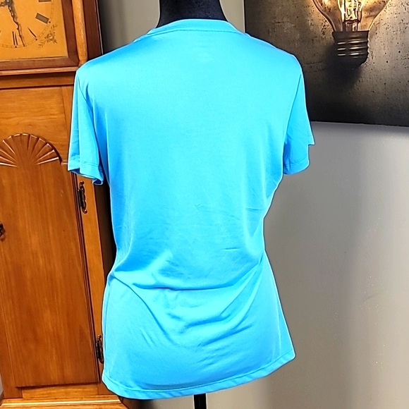 Reebok Women's Moisture Wicking T-Shirt - Picture 4 of 7